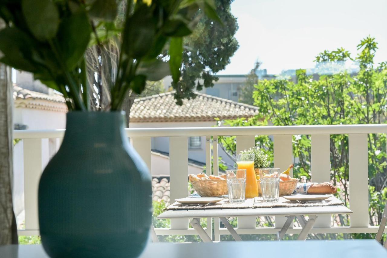 Residence La Menado 滨海卡瓦莱尔 外观 照片