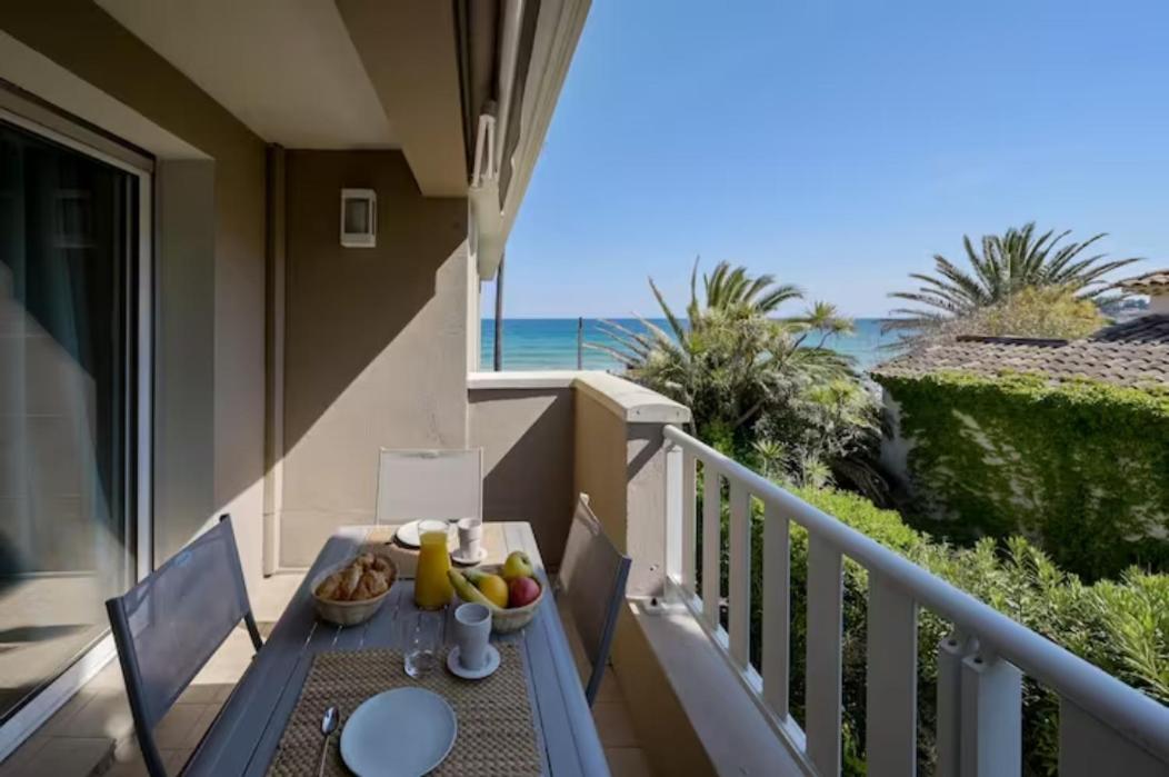 Residence La Menado 滨海卡瓦莱尔 外观 照片
